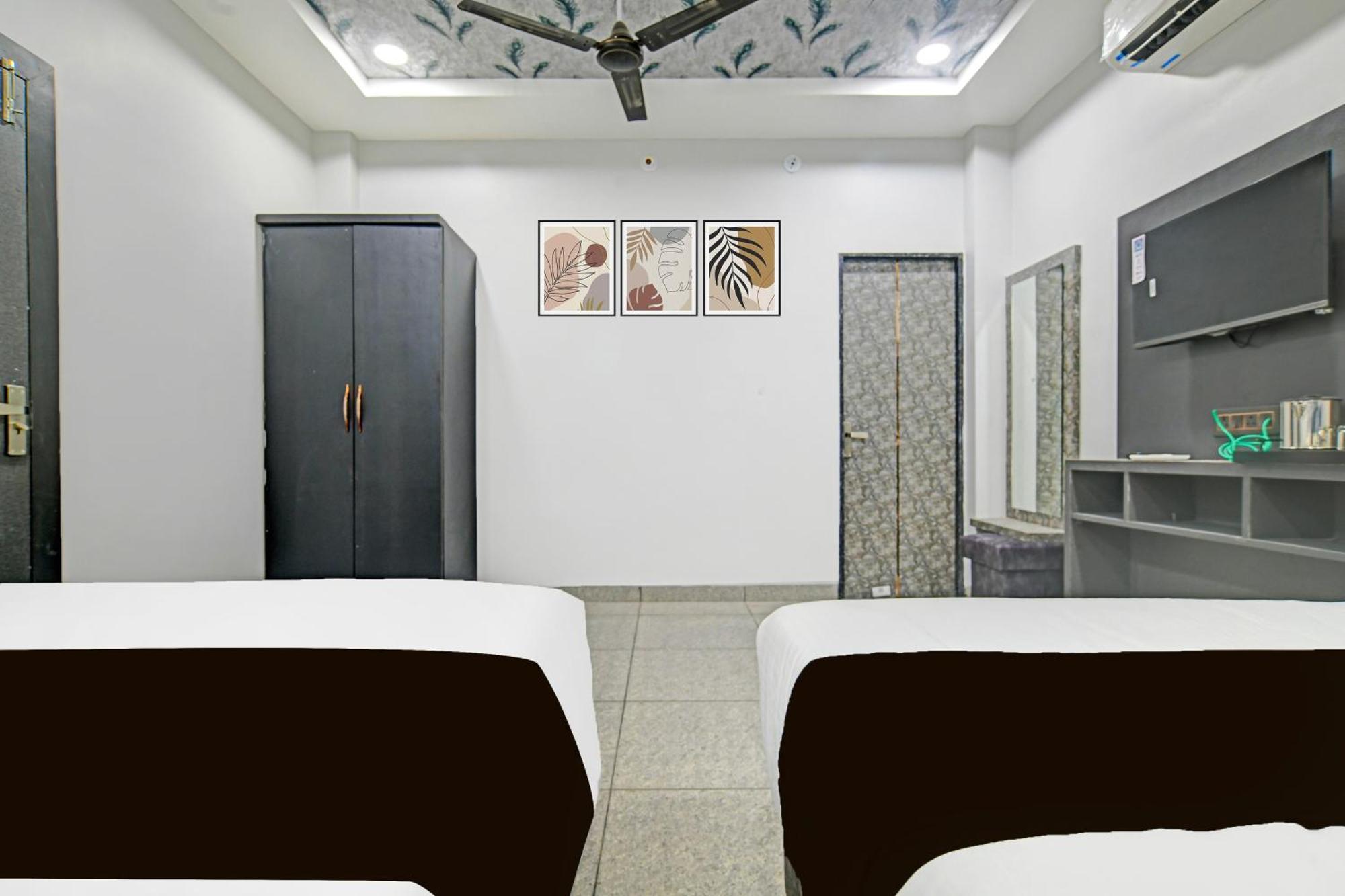 Super Collection O Mahakal Formerly Maharana Pratap Ujjain Luaran gambar